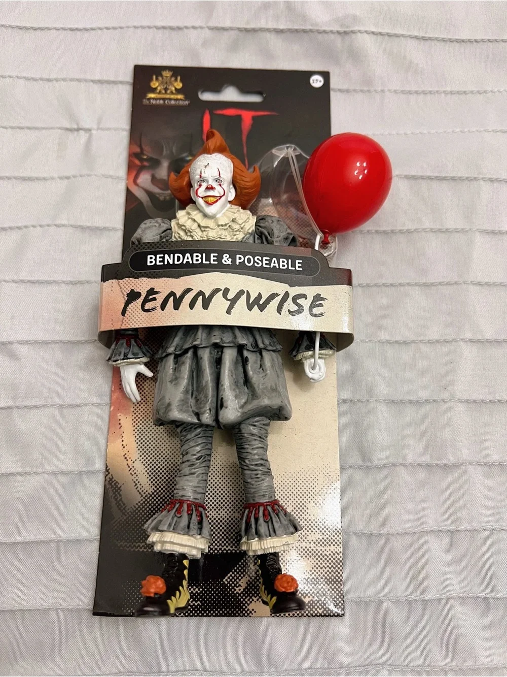 Pennywise- It Movie- Bendable & Poseable Action Figure- The Noble Collection